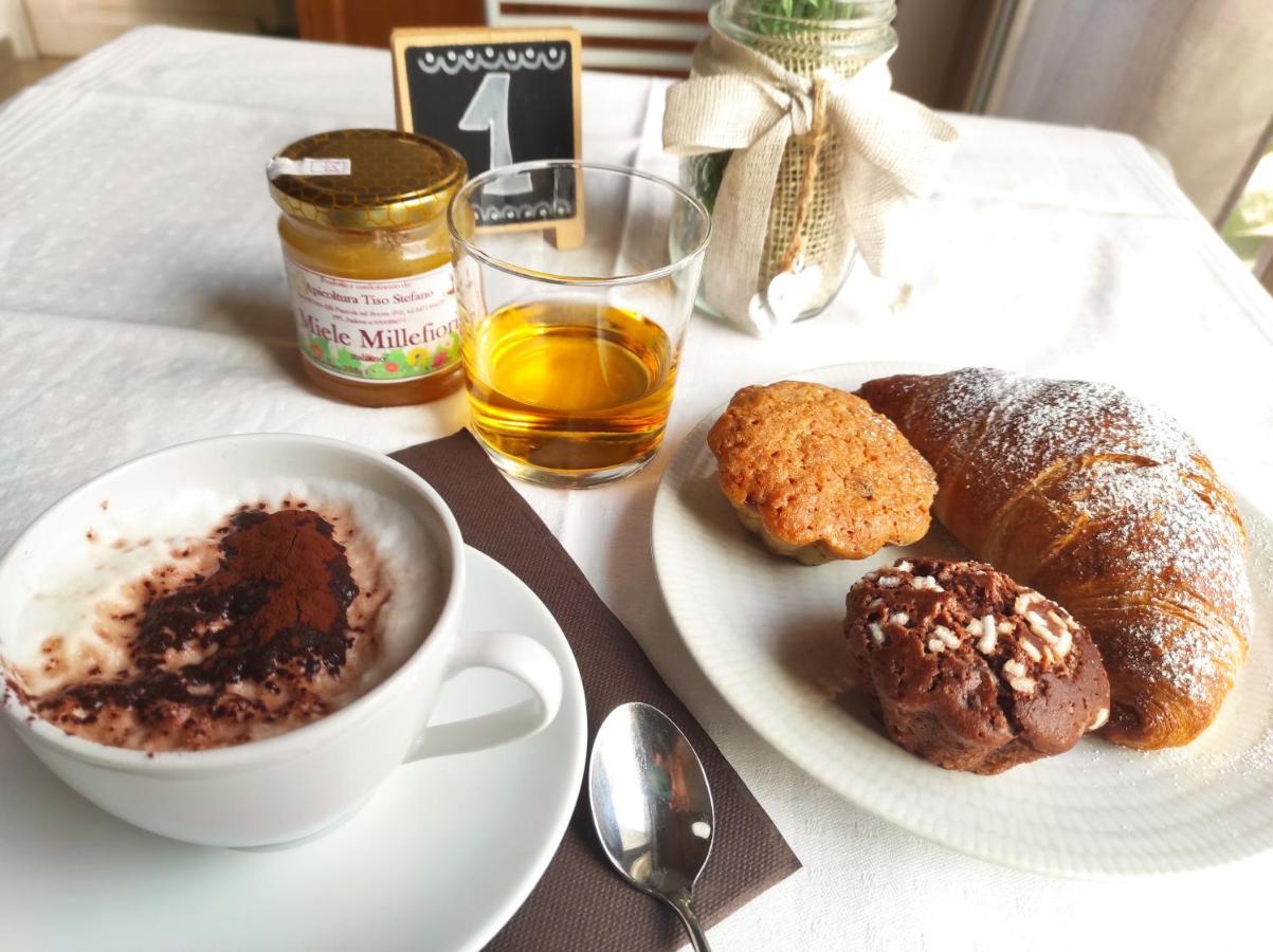 Agriturismo Honey Farm ピアッツォーラ・スル・ブレンタ エクステリア 写真